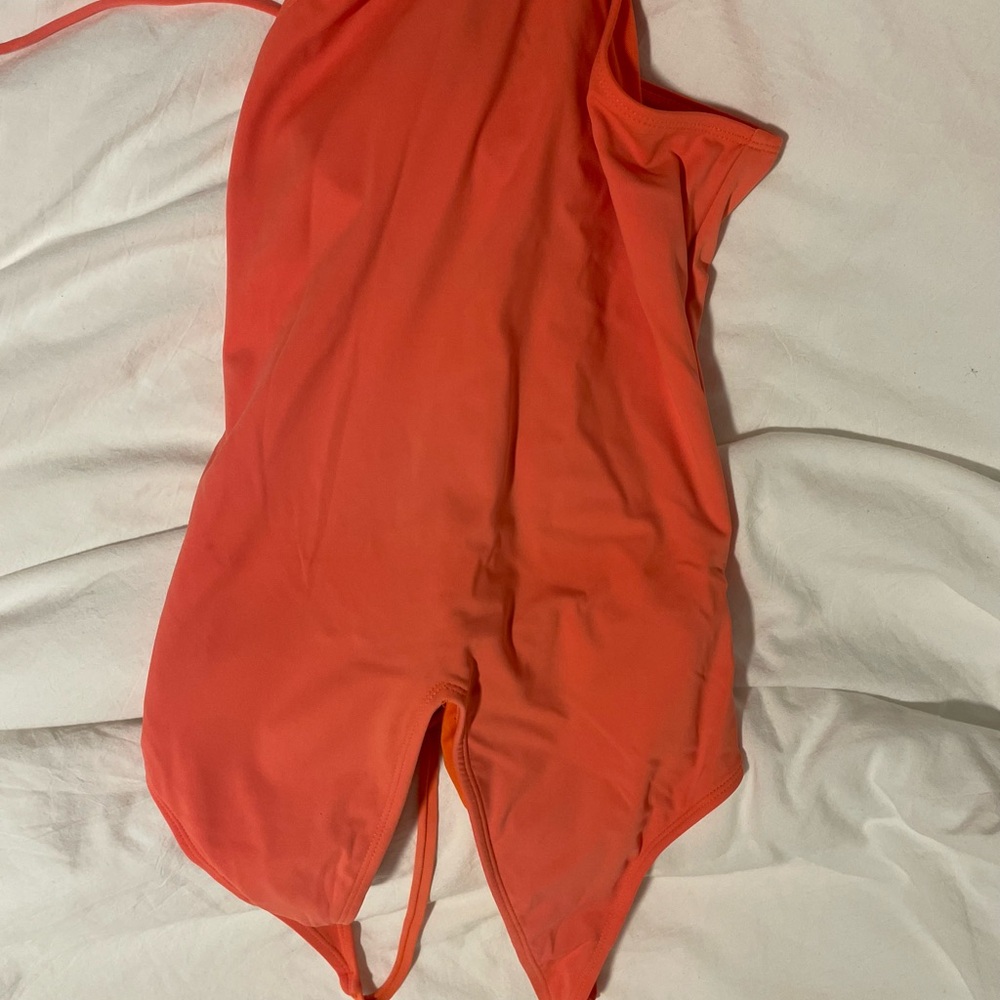 ta swimsuit!